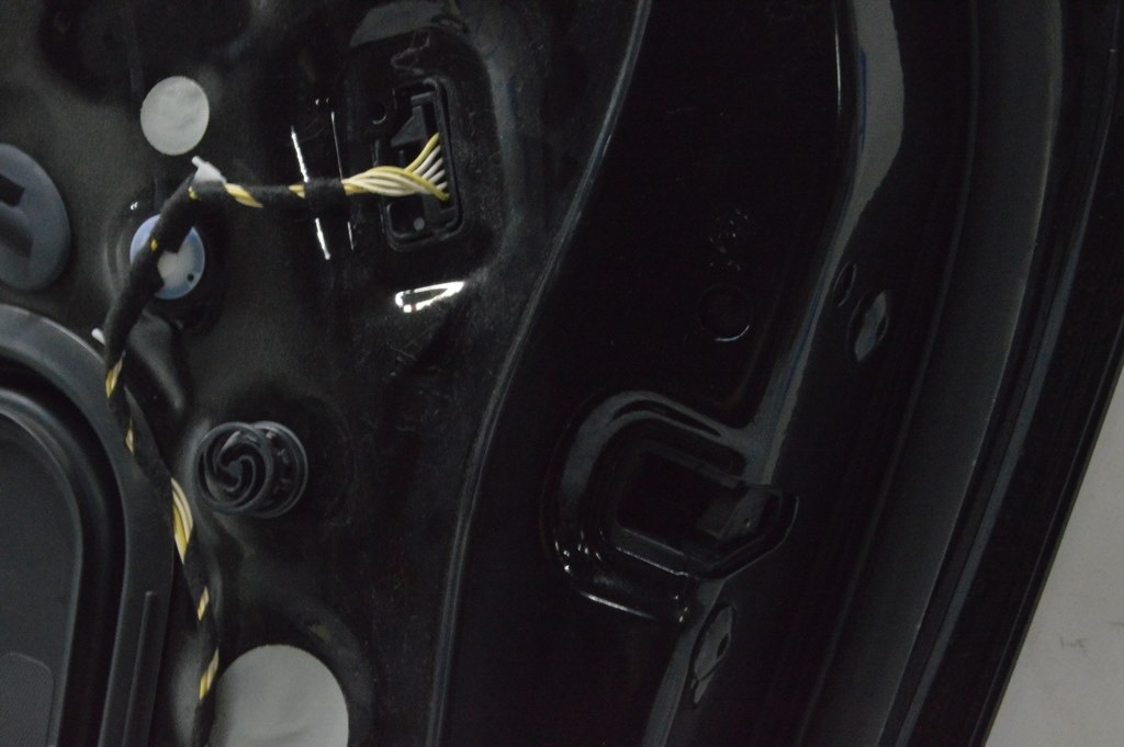Замок двери задней правой VW Jetta 19-23