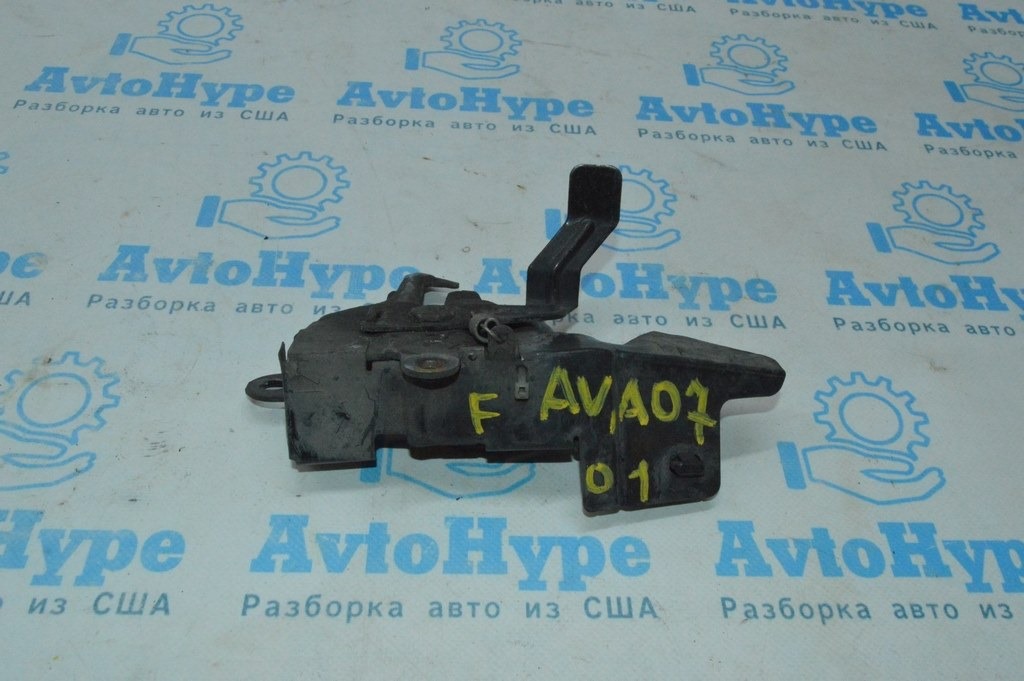 Замок капота Toyota Avalon 05-12