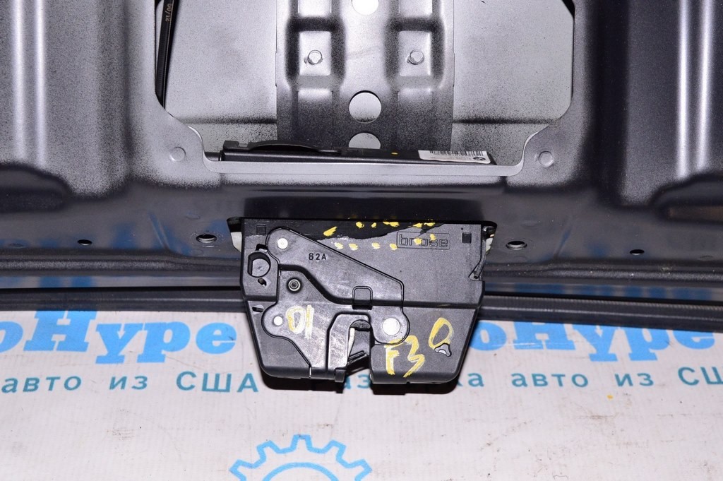 Замок крышки багажника BMW 3 F30 12-19 (01) трещинка