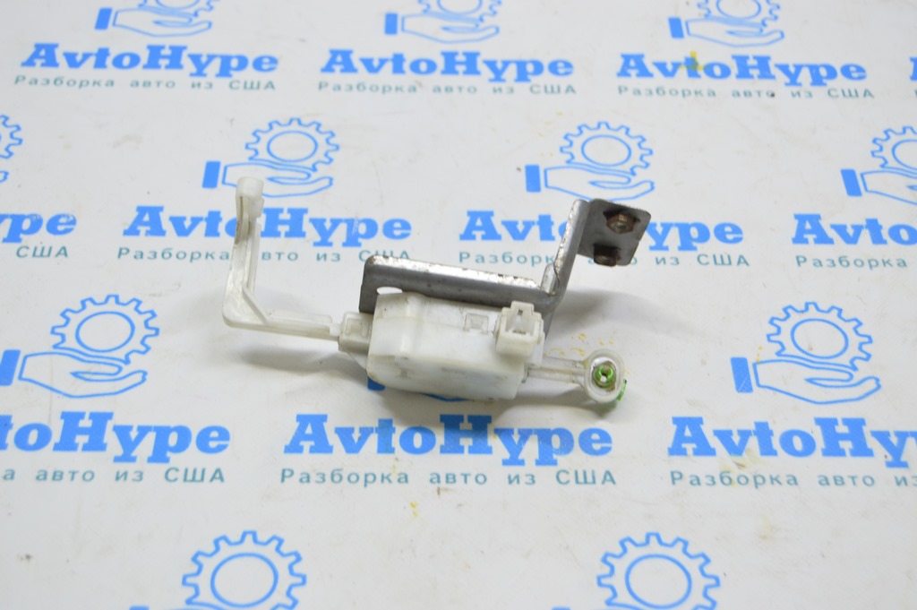 Замок лючка бензобака Acura MDX 07-13