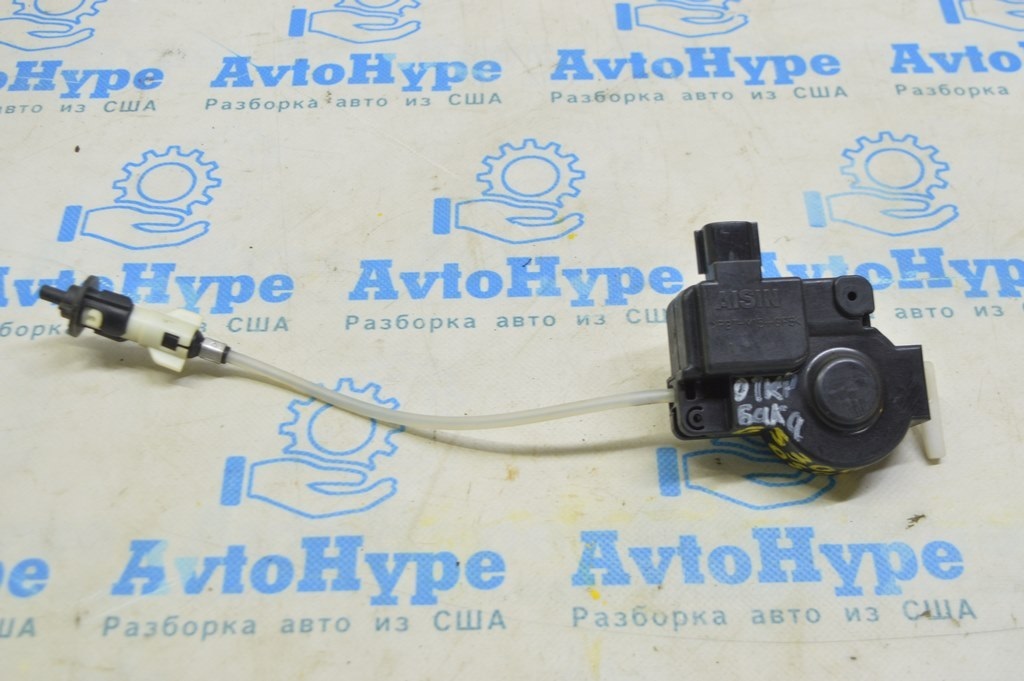 Замок лючка бензобака Lexus GS300 GS350 GS430 GS450h 06-11