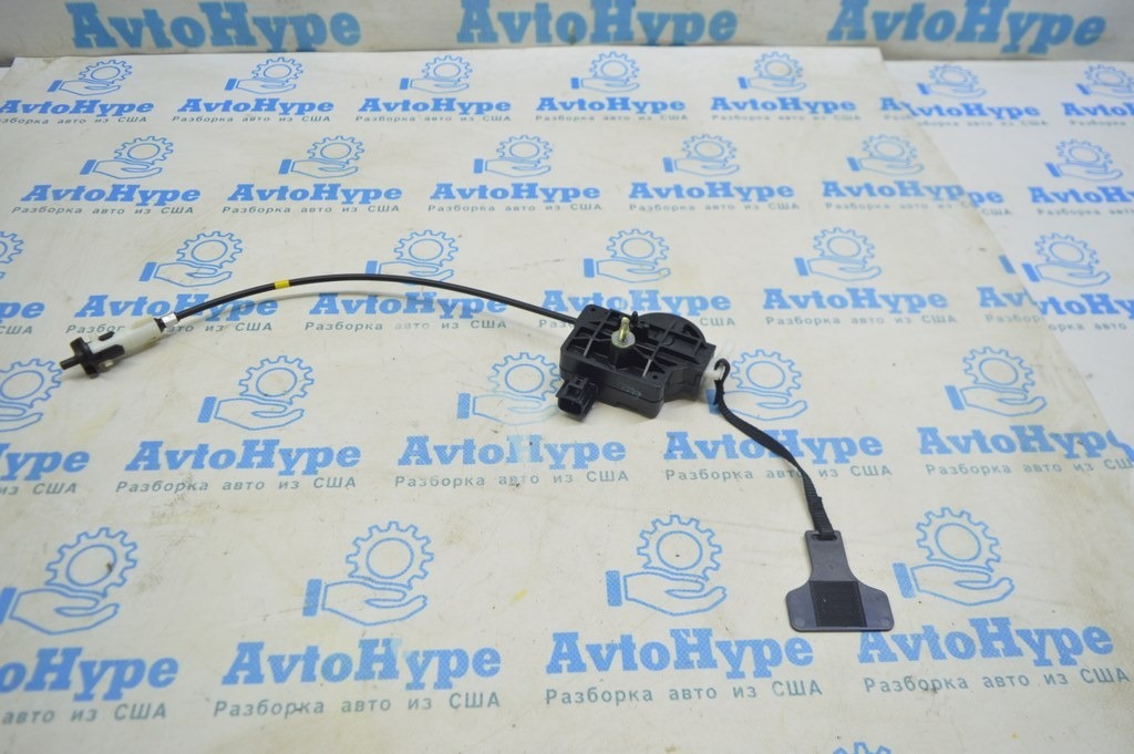 Замок лючка бензобака Lexus RX300 RX330 RX350 RX400H 04-09 — фото 2