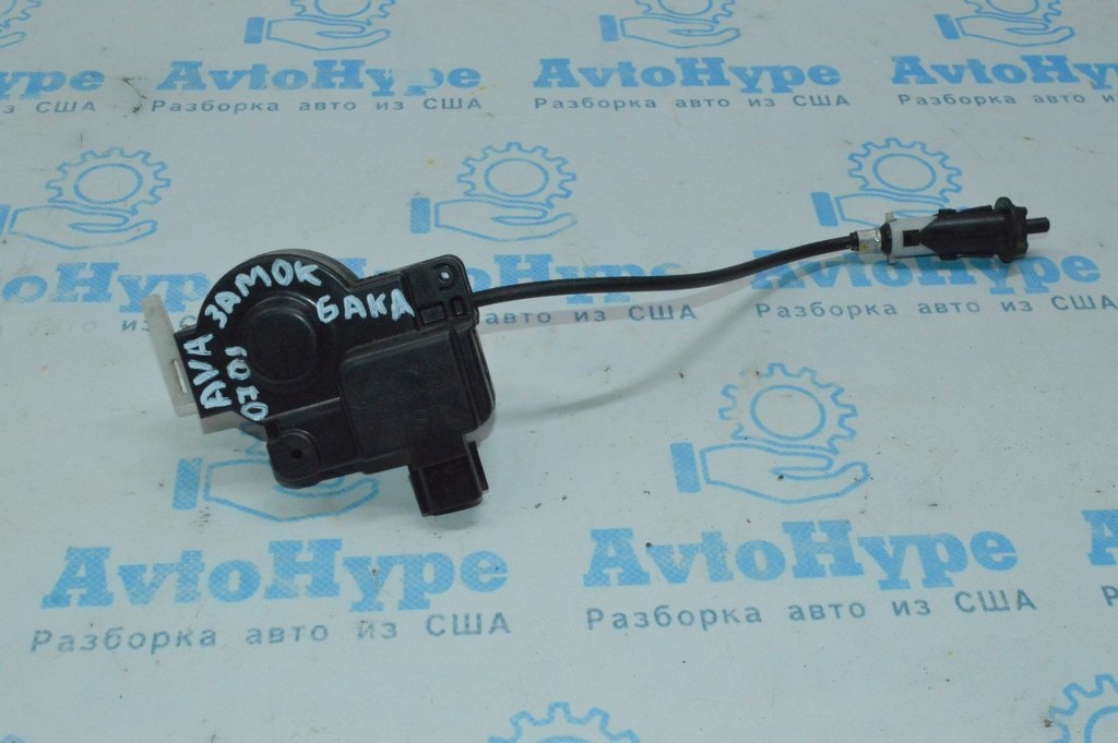 Замок лючка бензобака Toyota Avalon 05-12
