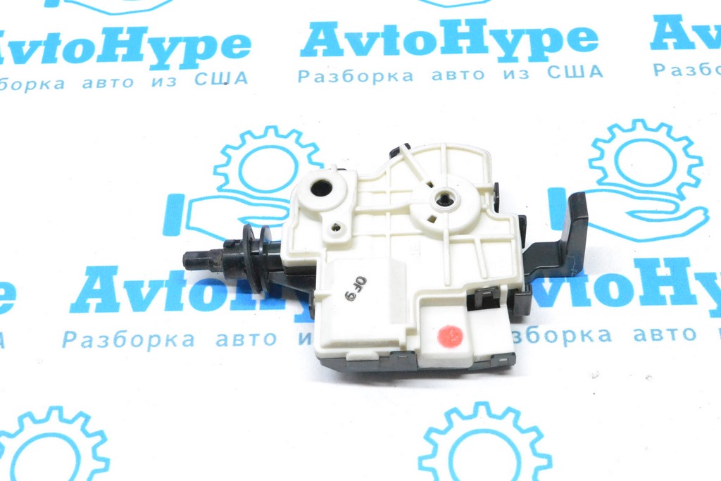 Замок лючка бензобака Toyota C-HR 18-23 — фото 2