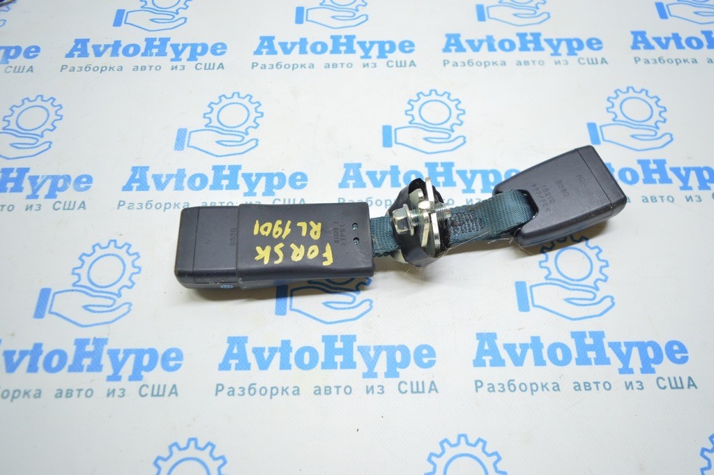 Замок ремня безопасности зад центр Subaru Forester 19- SK