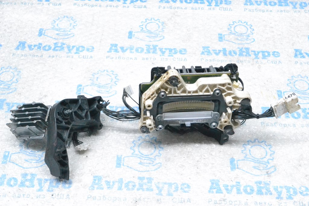 Запчасти левой фары Audi A7 C8 19-25 (01)
