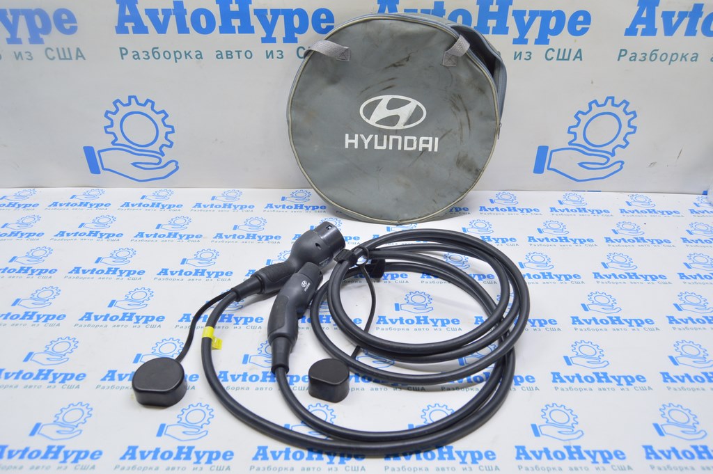 Зарядка оригинальная Hyundai Tucson 22- PHEV (01) потёрта