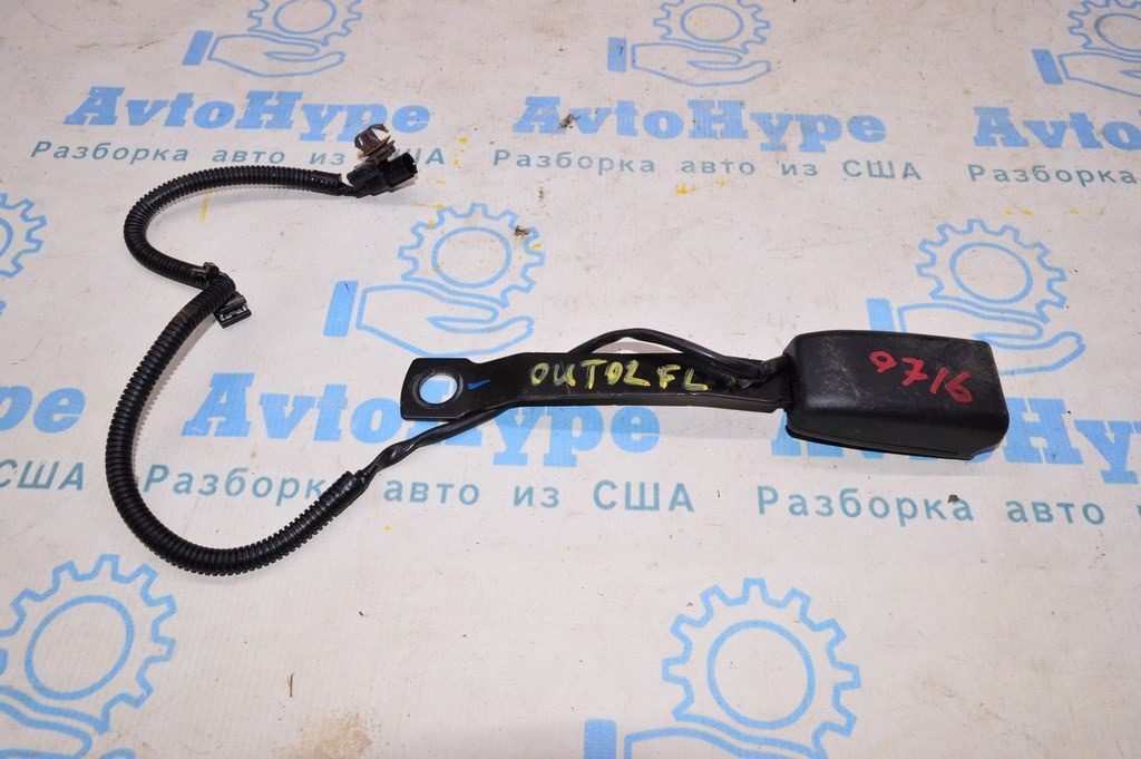 Защелка ремня безопасности любая Subaru Outback 15-19
