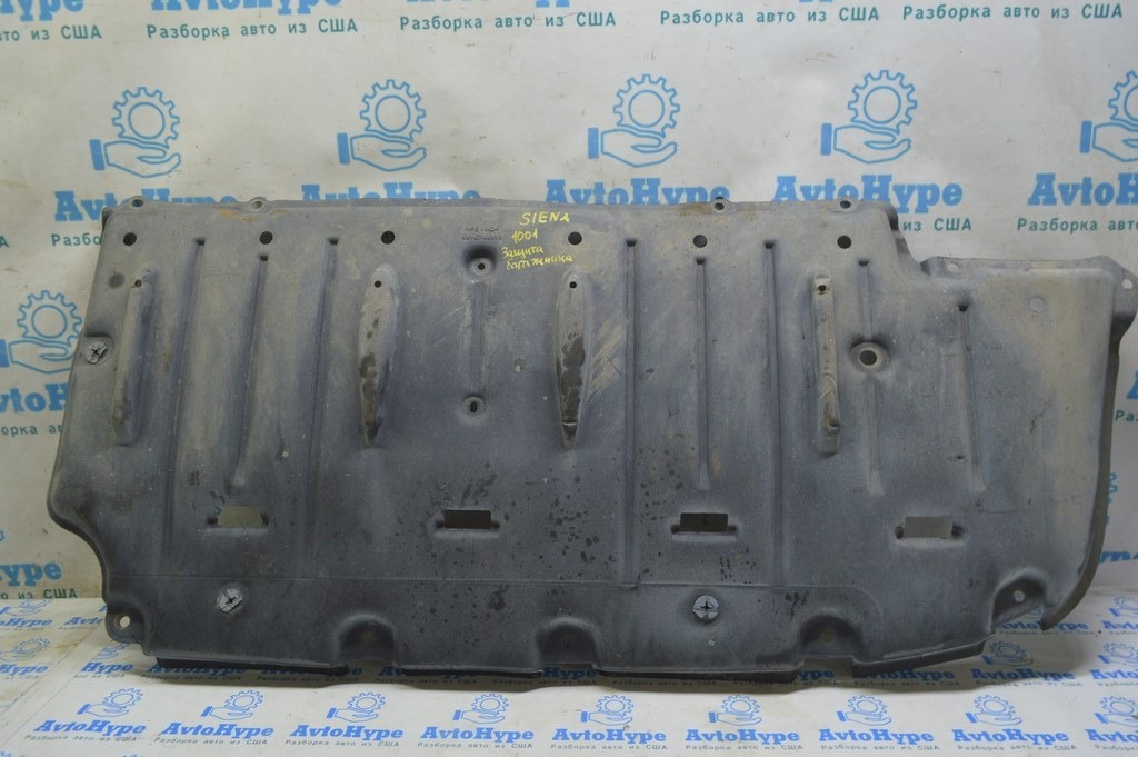 Защита багажника Toyota Sienna 11-20 (01) Реал М