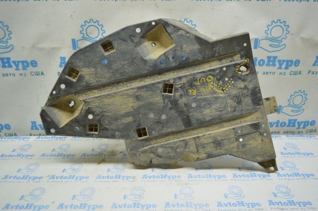 Защита бака лев Subaru Outback 15-19 (04) деф. трещинка
