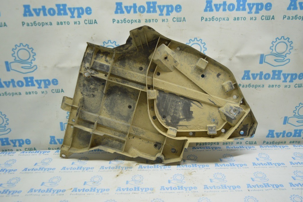 Защита бака лев Subaru Outback 15-19 (04) деф. трещинка — фото 2