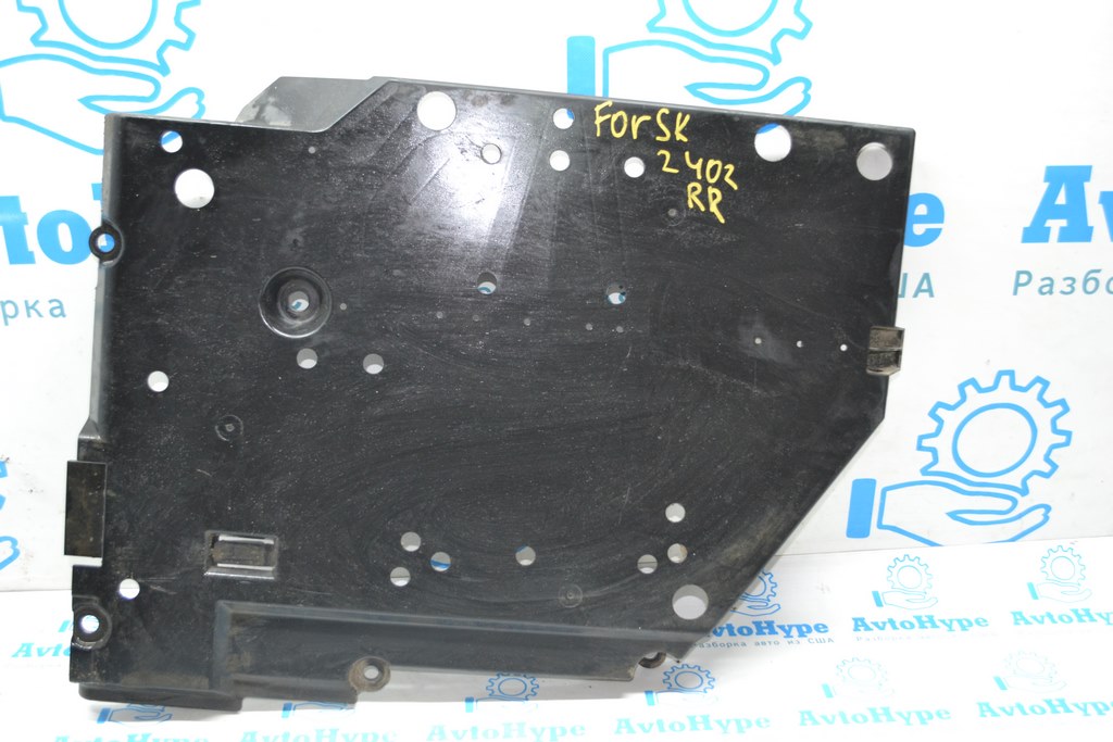 Защита бензобака правая Subaru Forester 19- SK 42045FL000