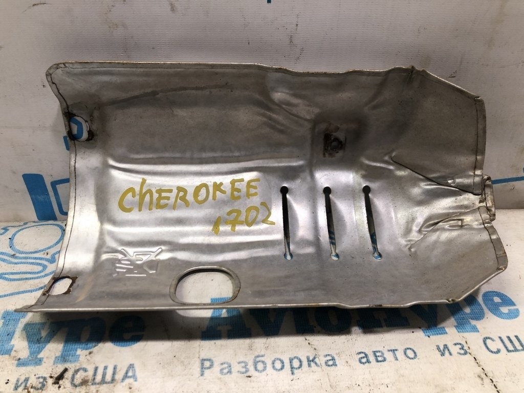 Защита коллектора выпускного Jeep Cherokee KL 14-2.4 — фото 4