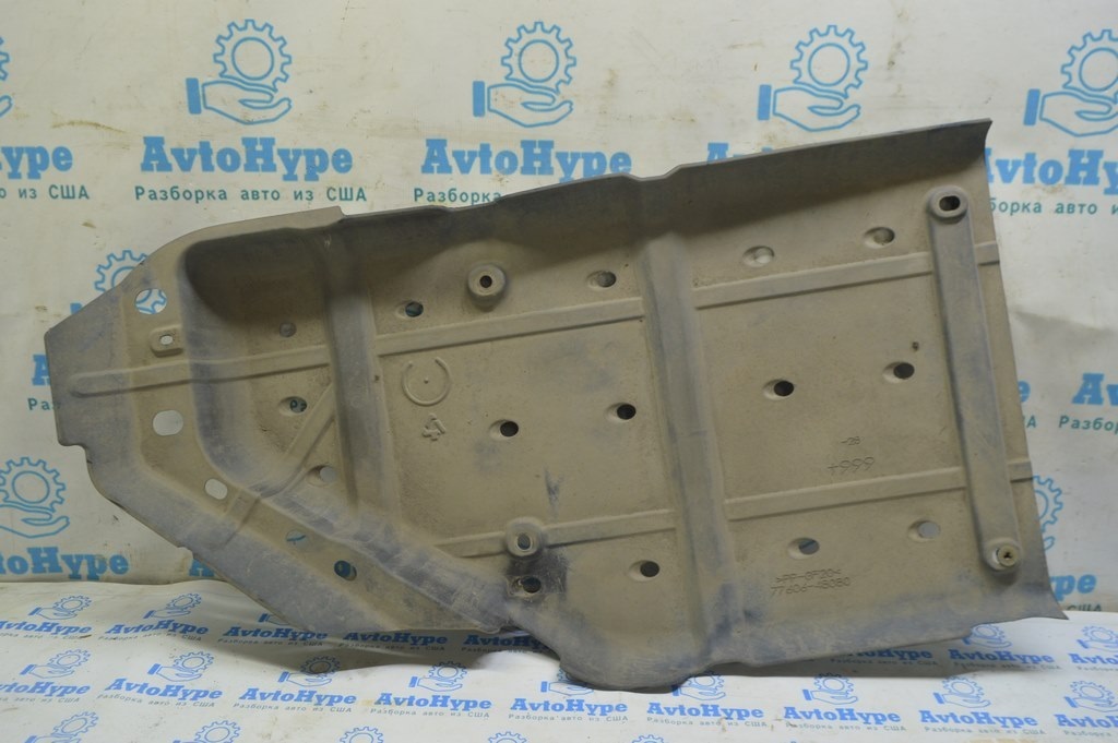 Защита топливного бака Lexus RX400h 06-09 (02) трещина — фото 4