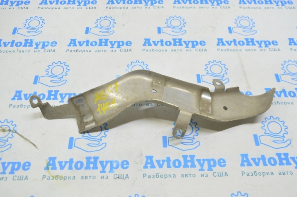 Защита топливных трубок Audi A6 C7 12-18