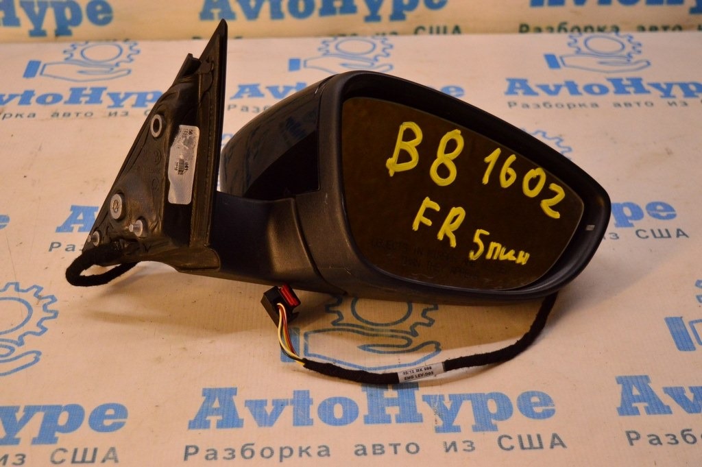Зеркало боковое правое VW Passat b8 USA (02) 5 пинов, поворотник, черное