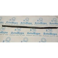 Молдинг дверь-стекло центральный зад прав Chevrolet Volt 16- матовый (01) мятый 23283539