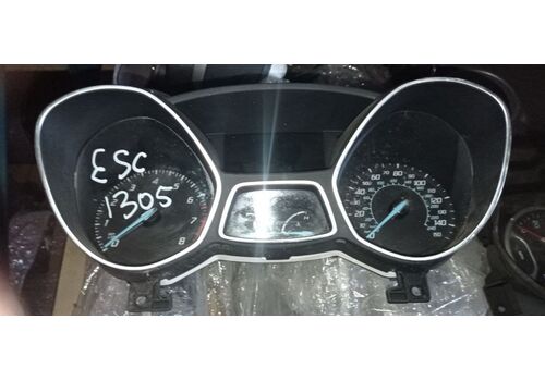 Щиток приборов Ford Escape MK3 13-(05) VPCL8F-10894-B DJ5Z-10849-TA