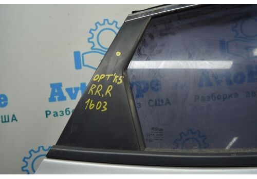 Накладка двери боковая зад прав Kia Optima 16- 83260-D4000