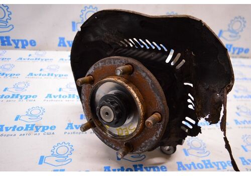 Ступица перед прав Toyota Sequoia 2008-2022 AWD (01) 43502-0C031