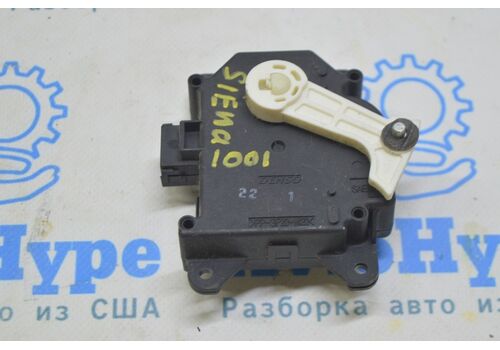 Актуатор моторчик привод печки вентиляция Toyota Sienna 11-20 с тягой (01) Реал М. 87106-07120