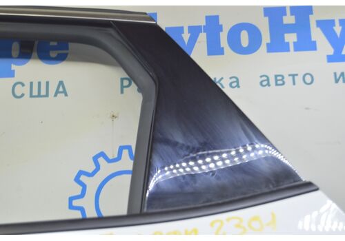 Накладка двери боковая задняя зад лев Hyundai Tucson 22- (01) царапина 83270N7010