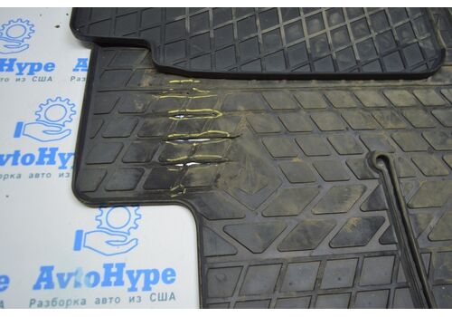 Комплект ковриков Toyota Camry v50 12-14 usa\euro черн (01) водительский протерт
