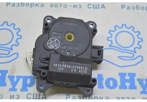 Актуатор моторчик привод печки вентиляция Toyota Sienna 11-20 с тягой (01) Реал М. 87106-07120