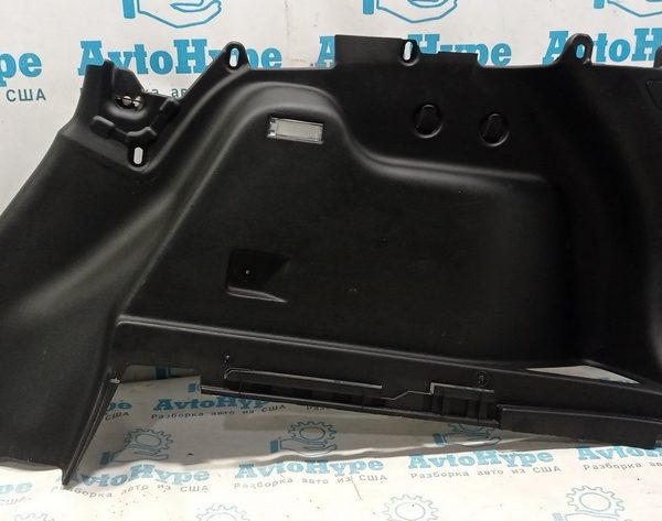 Обшивка арки правая Jeep Cherokee KL 14- черн (02) царапина 1UD08DX9AA