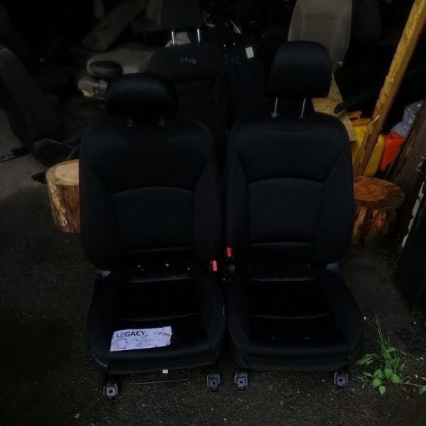 Пассажирское сидение Subaru Legacy 15-19 тряпка черн 64139AL00BVH