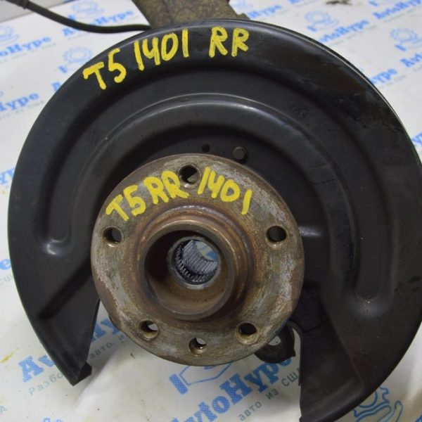 Кожух тормозного диска зад прав VW Multivan T5 09-15 7E0615611