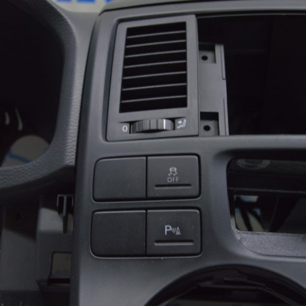 Кнопка отключения парктроников VW Multivan T5 09-15 черн 7E5919281A WHS