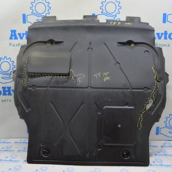 Защита двигателя VW Multivan T5 09-15 (01) трещины 7E0805685A