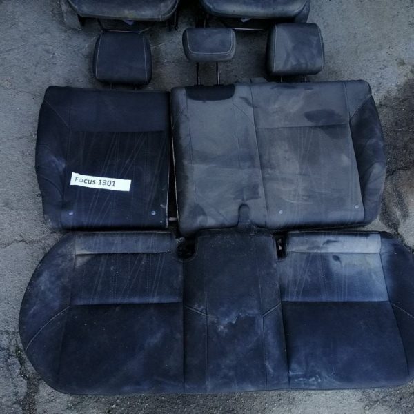 Задний ряд сидений (2 ряд) Ford Focus mk3 11-14 черн тряпка CV6Z-5863805-DA