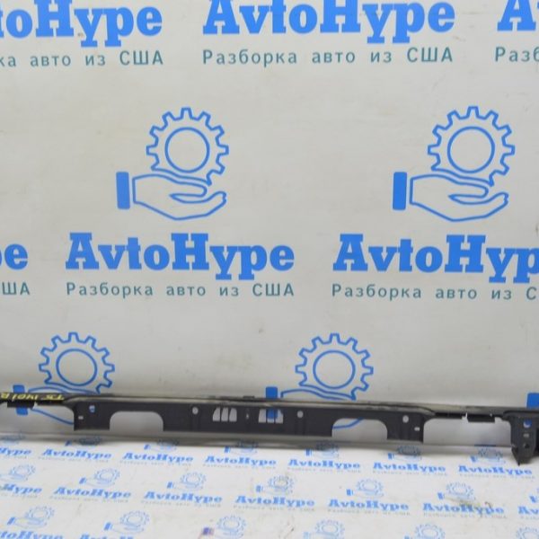 Крепление заднего бампера центр VW Multivan T5 09-20 7H0807723