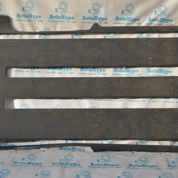 Покрытие пола заднее VW Multivan T5 09-15 черное 7E5863731K 6N8