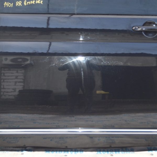 Накладка двери нижняя зад прав VW Multivan T5 09-15 хром 7E0853101A 2ZZ