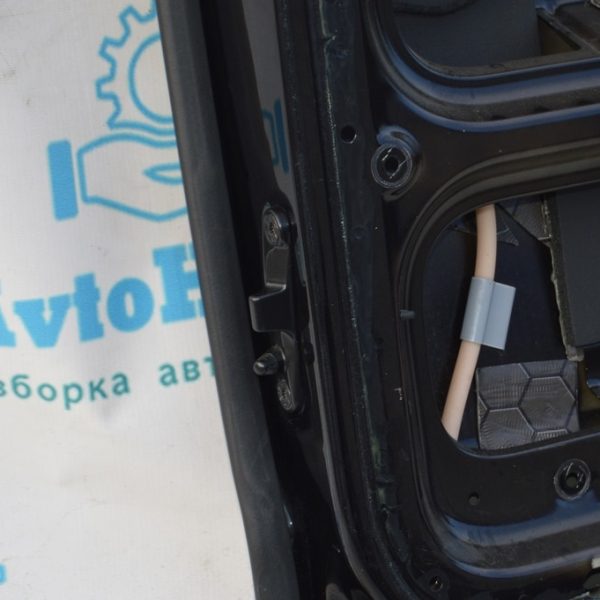 Стопор двери зад прав задний VW Multivan T5 09-15 7H0843842B