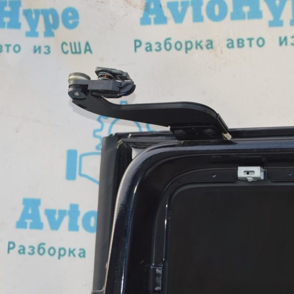 Направляющий ролик верхний двери зад прав VW Multivan T5 09-15 под электро 7E0843436C