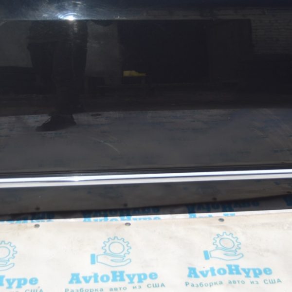 Накладка двери нижняя зад лев VW Multivan T5 09-15 хром 7E0853101A 2ZZ