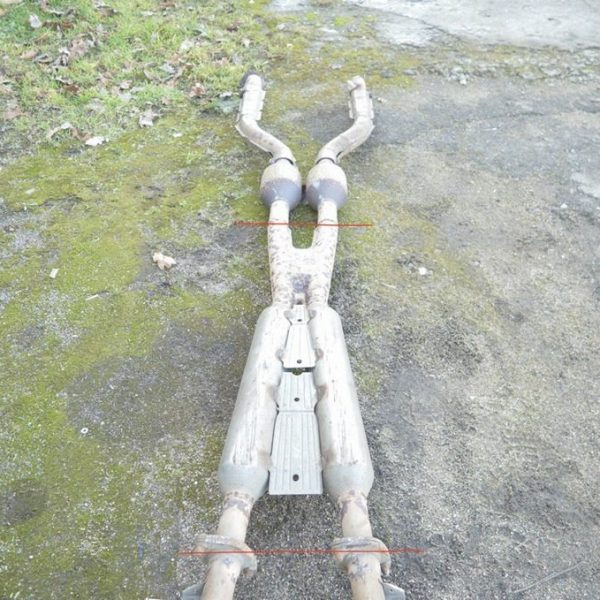 Выпускная трасса средняя часть без катализатора Lexus LS460 LS600h 07-12 1741038221