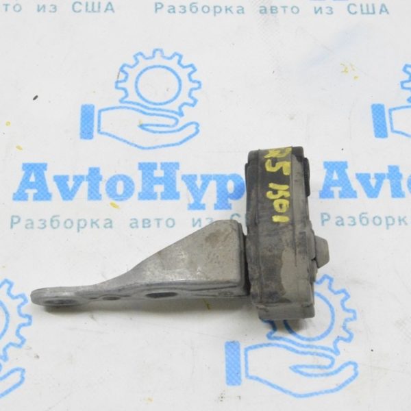 Кронштейн глушителя задний правый Audi Q5 8R 09-17 с резинкой 8R0-253-144-C