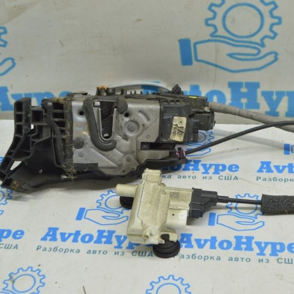 Доводчик двери передней левой Mercedes W222 14-22 (01) a2227601300