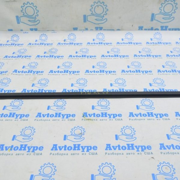 Молдинг дверь-стекло центральный зад лев VW Tiguan 09-17 мат 5N0-839-477-A-5AP