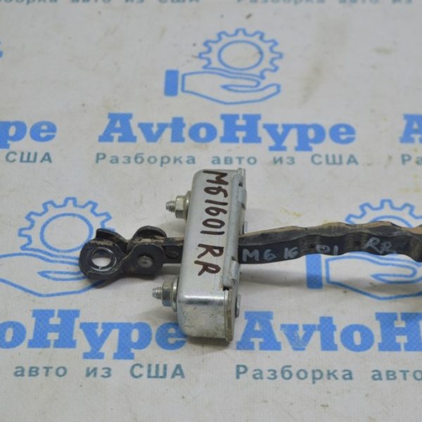Ограничитель двери зад прав Mazda6 13-17 GHP9-58-270