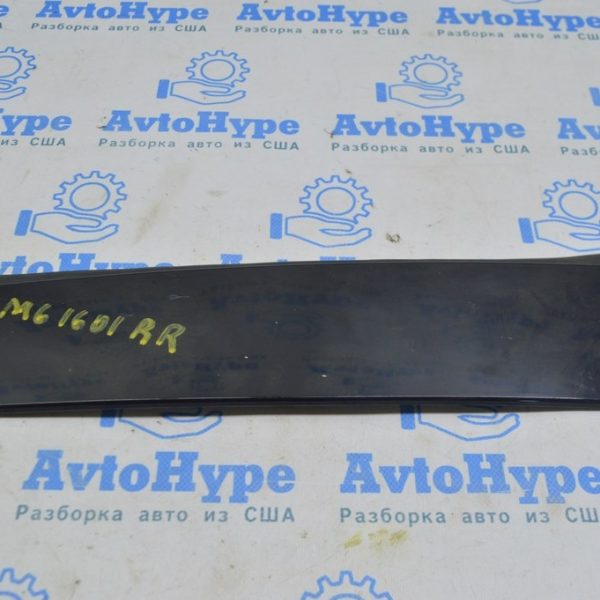 Накладка двери боковая зад прав Mazda6 13-19 перед GJR9-50-M30C