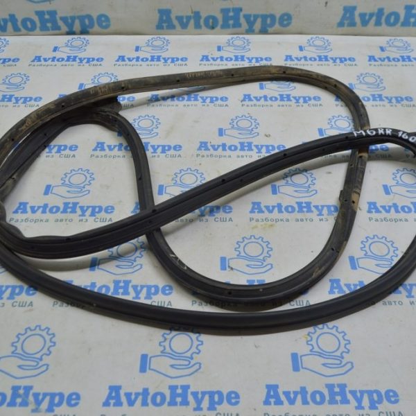 Уплотнитель двери зад прав Mazda6 13-17 GHK1-72-760B