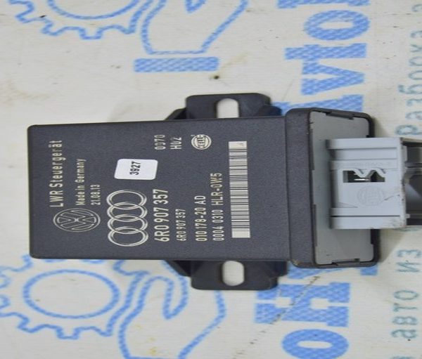 Блок управления светом VW Multivan T5 09-15 (01) 6R0907357