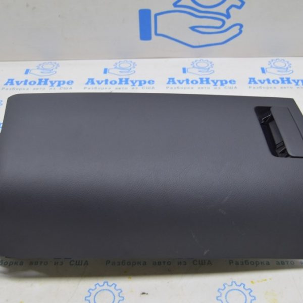 Подстаканник передней панели VW Multivan T5 09-15 черн 7H5857919G 75R