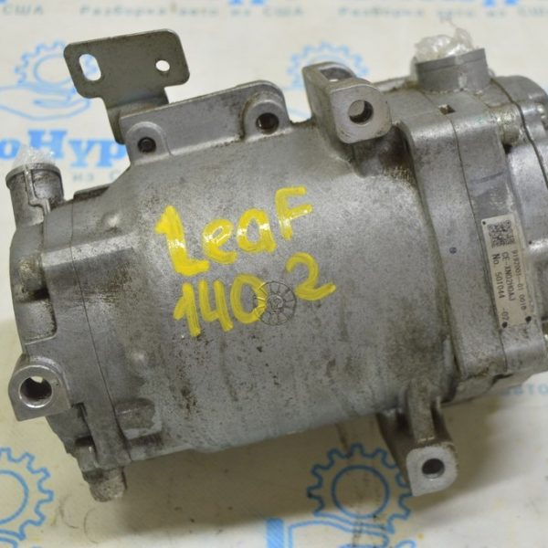 Компрессор кондиционера Nissan Leaf 13-17 S (02) сломана фишка 92600-3ng0a